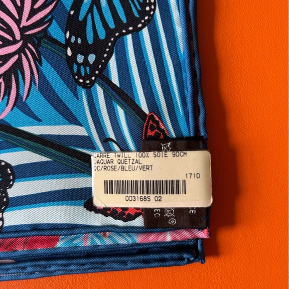 Hermes scarf silk Carre 35" x 35" jaguar quetzal Green Blue Red Black - Picture 9 of 11